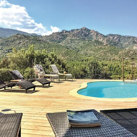 Two-bedroom Holiday In Vecchio بيت للعطل بورتو فيكشْيو